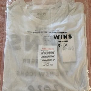 FIGS Wins are Bigger Underscrub BNWT